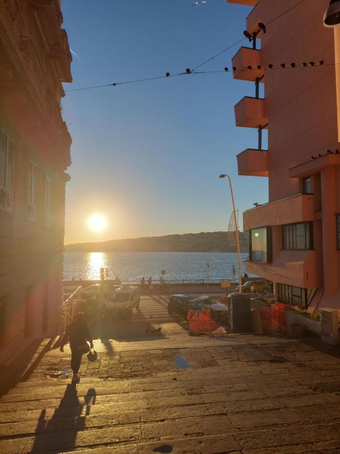 Апартаменты The Heart Of Naples - Neapolitana Экстерьер фото